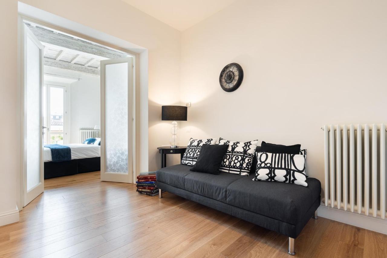 Lovely Apartment With Balcony Firenze Bagian luar foto