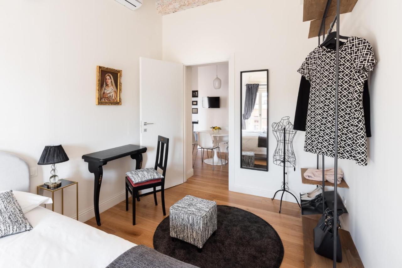Lovely Apartment With Balcony Firenze Bagian luar foto